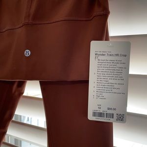 lululemon wonder train crop